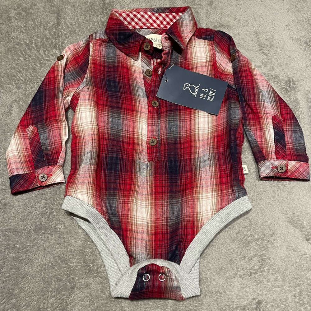 Me & Henry red and navy plaid onesie shirt NWT